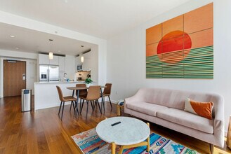 399 Fremont St, Unit SI FL23-ID1507046P in San Francisco, CA - Building Photo - Building Photo