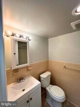204 E Mason Ave in Alexandria, VA - Building Photo - Building Photo