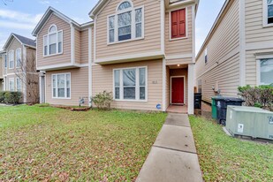 8018 Grow Ln in Houston, TX - Building Photo