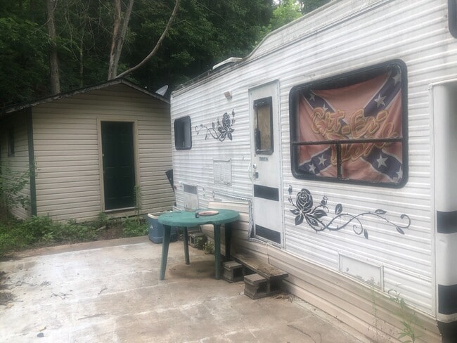 property at 989 Co Rd 710