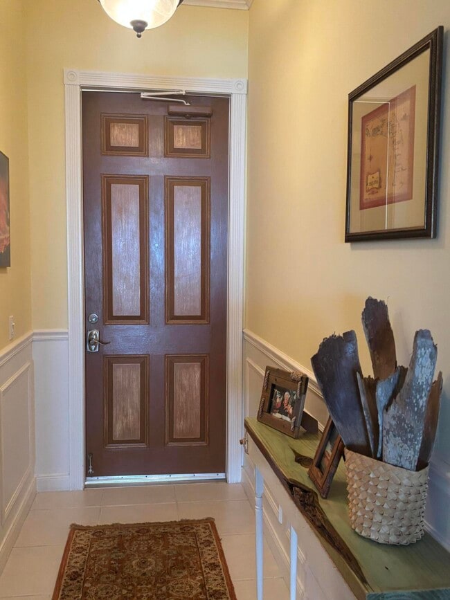 property at 22 Harbour Isle Dr W