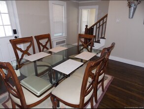 104 Torrington Ave in Canton, CT - Building Photo - Building Photo