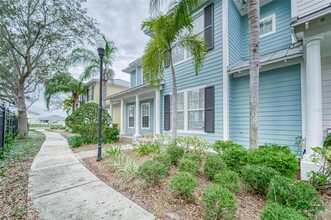 5405 Cafrey Pl in Apollo Beach, FL - Building Photo - Building Photo