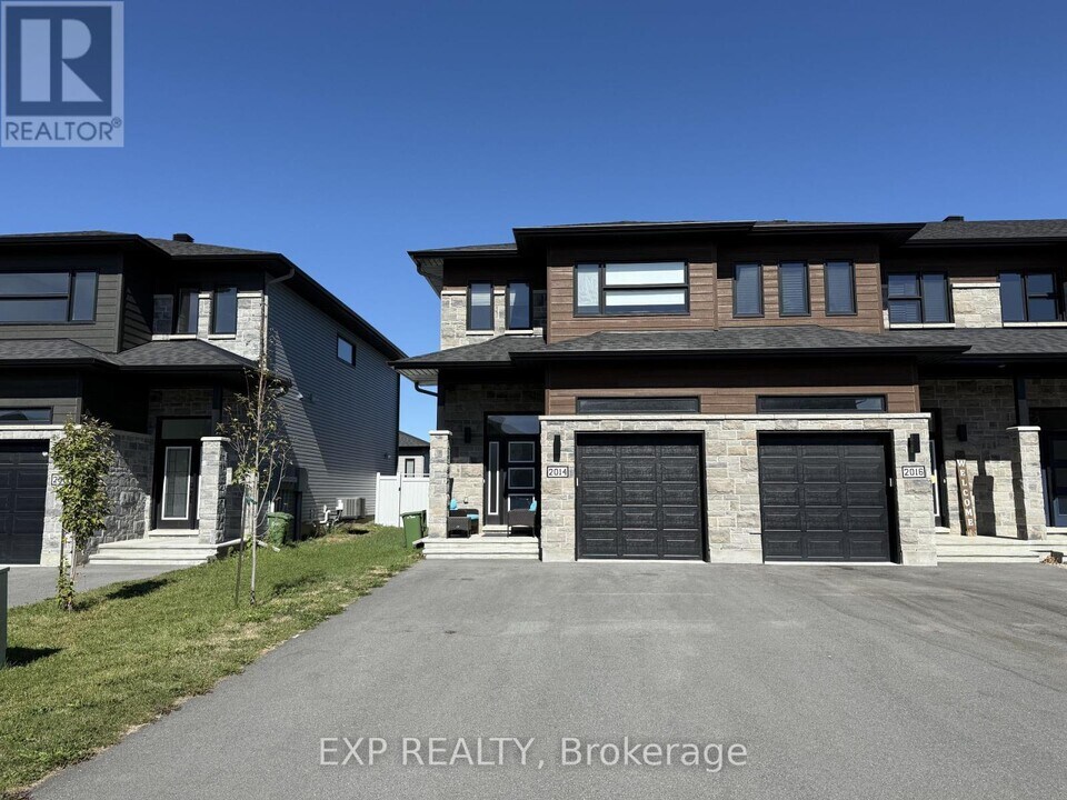 2014 Berne St in Russell, ON - Building Photo