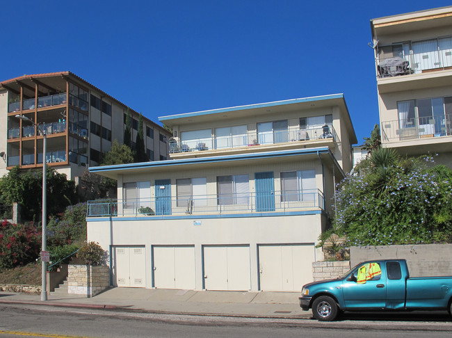 2795 S Gaffey St in San Pedro, CA - Foto de edificio - Building Photo