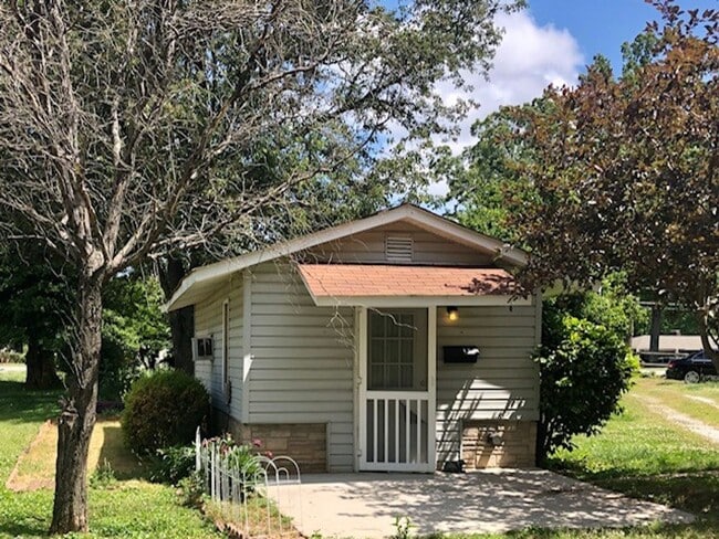 property at 1919 Old Hickory Grove Rd