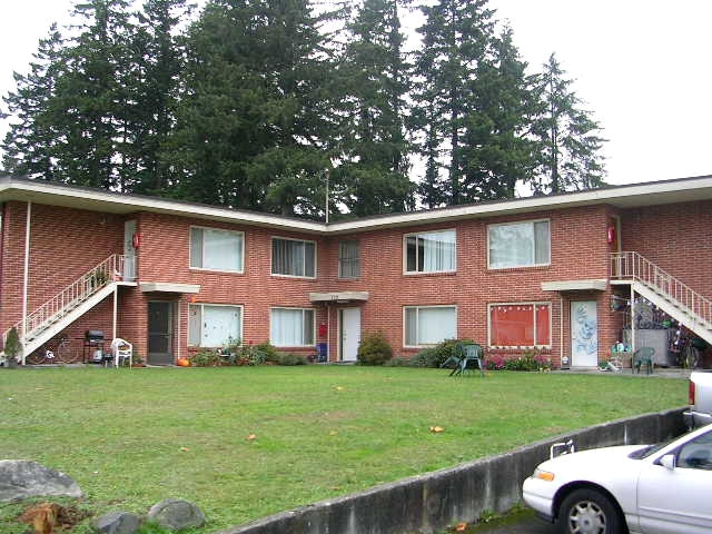 The Berkshire Apartments in Everett, WA - Building Photo - Building Photo