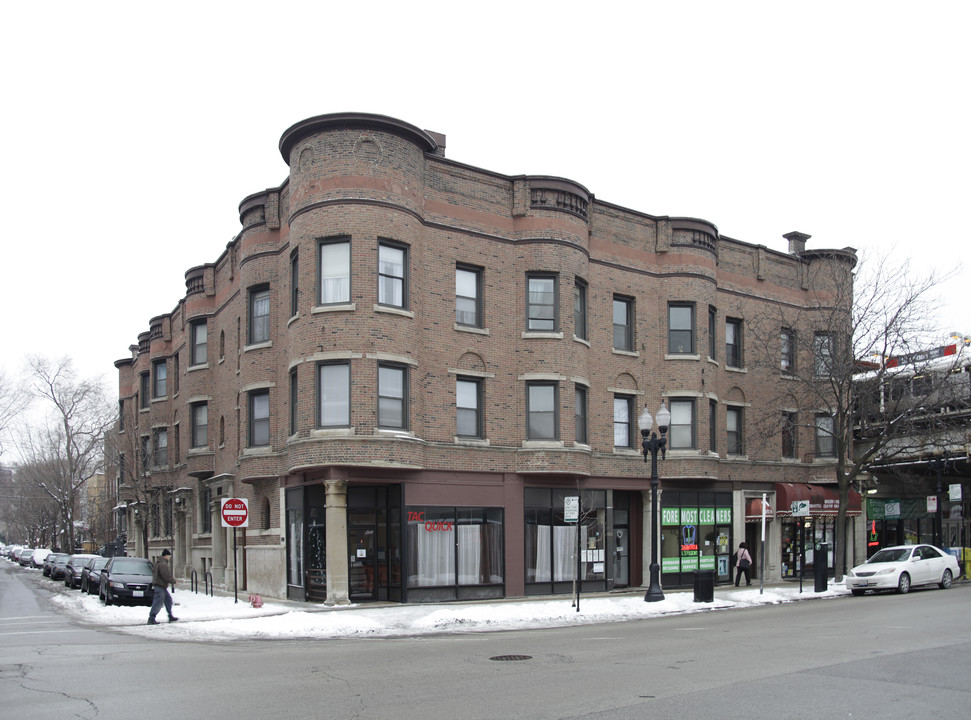 3930-3934 N Sheridan Rd in Chicago, IL - Building Photo
