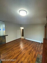 11401 Heritage Ct in Anchorage, AK - Building Photo - Building Photo