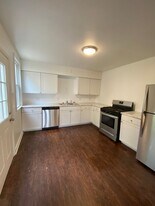 978 Manton Wy in Pittsburgh, PA - Building Photo