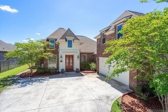 9430 Magnolia Crossing Dr in Central, LA - Building Photo - Building Photo