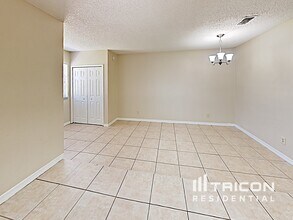 1498 Orange Blossom Ct in Kissimmee, FL - Building Photo - Building Photo