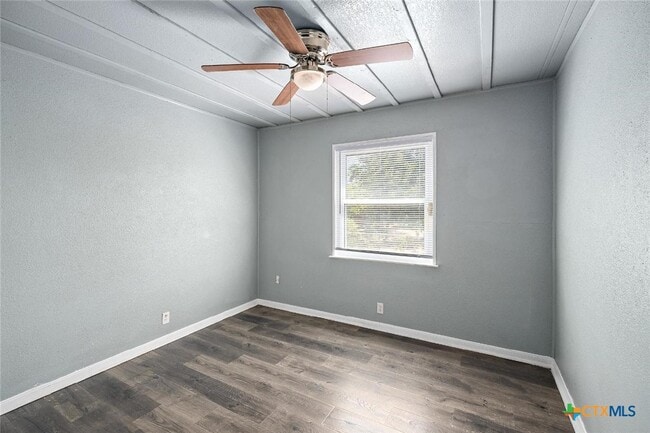 property at 1505 Elyse Dr