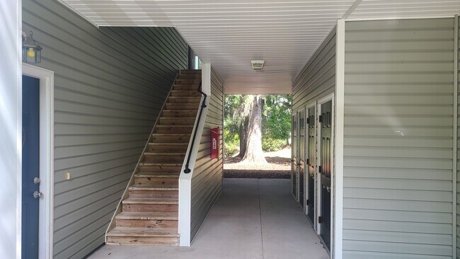 1007 W Marymont Ln in Charleston, SC - Building Photo - Building Photo