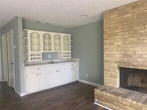 501 Towne House Ln in Richardson, TX - Building Photo - Building Photo