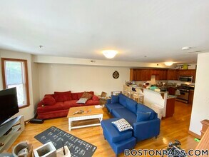 102 Allston St in Boston, MA - Foto de edificio - Building Photo
