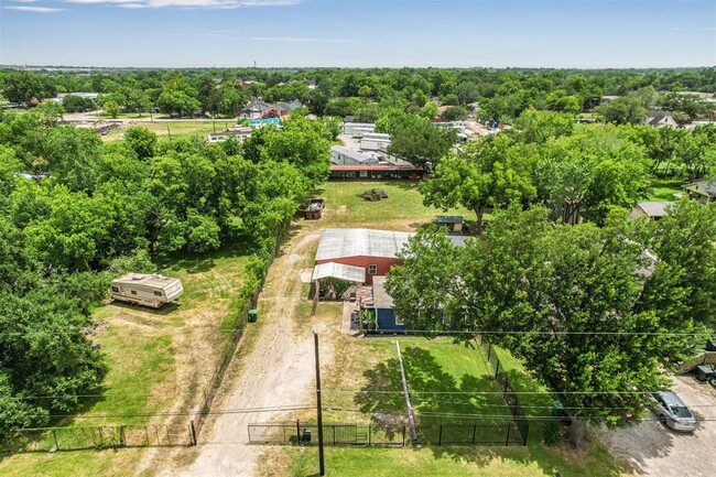 9312 Redford Ave in Houston, TX - Building Photo - Building Photo