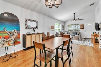 406 Beltrees St in Dunedin, FL - Building Photo - Building Photo