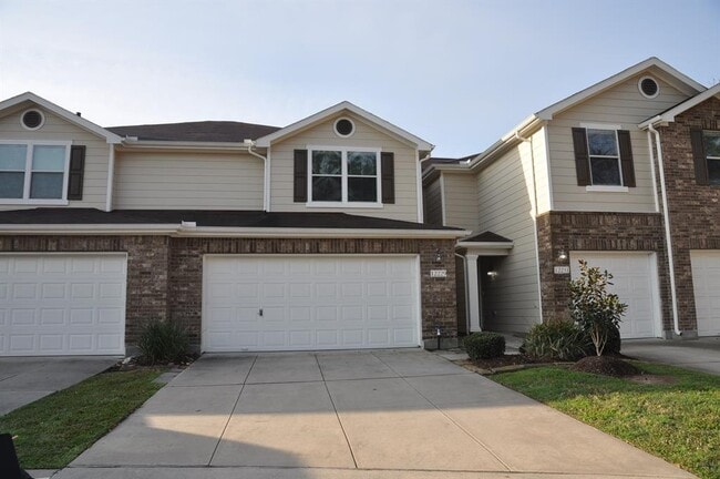 property at 12229 Medina Lake Dr