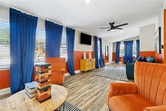 706 Franklin Ave, Unit 1 in New Orleans, LA - Building Photo - Building Photo