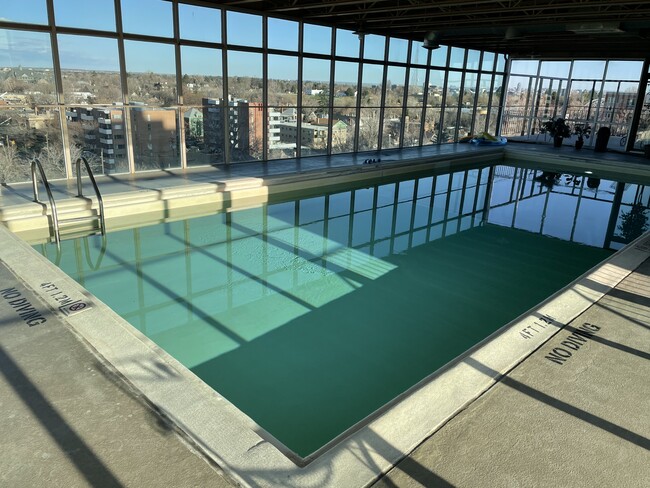 1200 Vine St, Unit 3D in Denver, CO - Building Photo - Building Photo