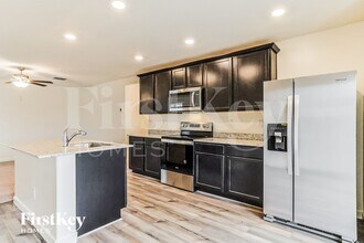 985 W 20th St in Florence, AZ - Building Photo - Building Photo