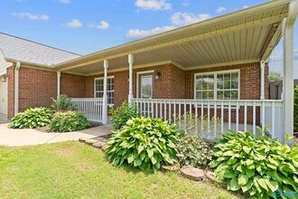 108 Landings Way Dr in Toney, AL - Building Photo - Building Photo