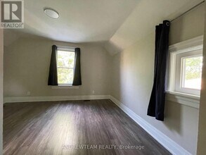 3 Church St S in Richmond Hill, ON - Building Photo - Building Photo