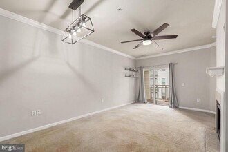 9480 Virginia Center Blvd in Vienna, VA - Building Photo - Building Photo