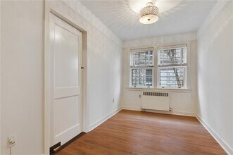 1586 Jefferson Ave in New Orleans, LA - Building Photo - Building Photo