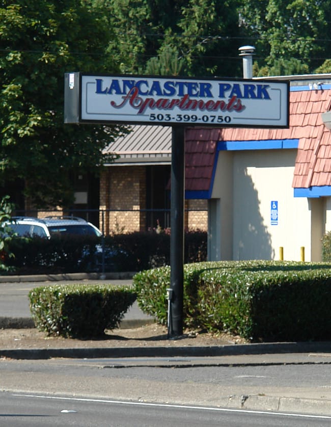 Lancaster Park Apartments in Salem, OR - Foto de edificio - Building Photo