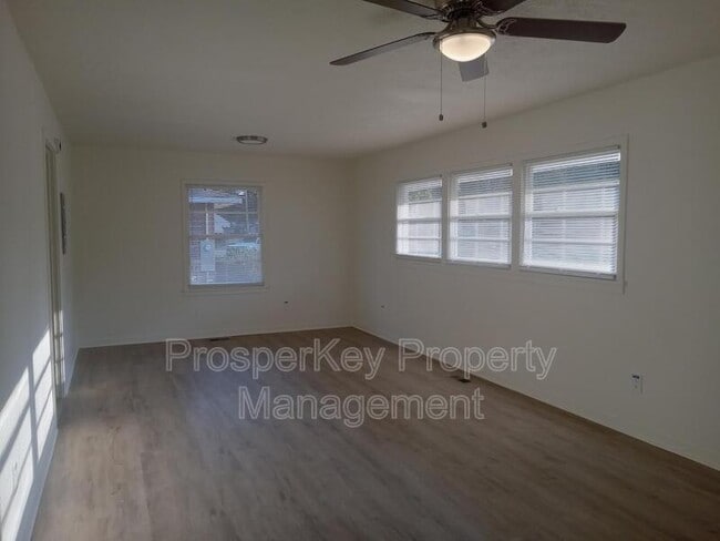 2800 4th Ave in Phenix City, AL - Building Photo - Building Photo
