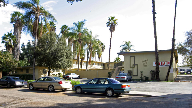 Vernon Apartments in Riverside, CA - Building Photo - Building Photo