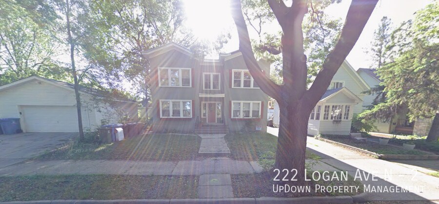 222 N Logan Ave in Minneapolis, MN - Building Photo