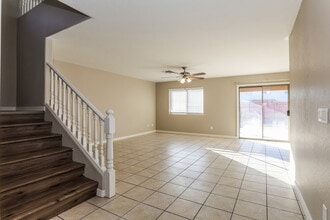 3251 W Jessica Ln in Phoenix, AZ - Foto de edificio - Building Photo