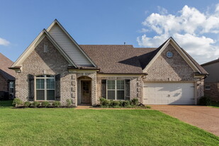 3167 Pinetree Loop N in Southaven, MS - Building Photo