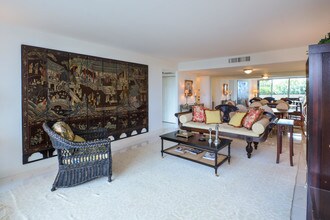 1701 S Flagler Dr-Unit -207 in West Palm Beach, FL - Foto de edificio - Building Photo