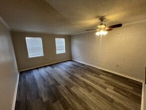 4735 Government St in Baton Rouge, LA - Building Photo - Building Photo