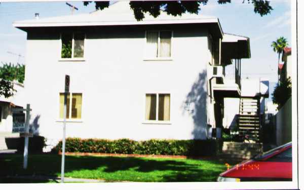 473-475 Vine St in Glendale, CA - Foto de edificio - Building Photo