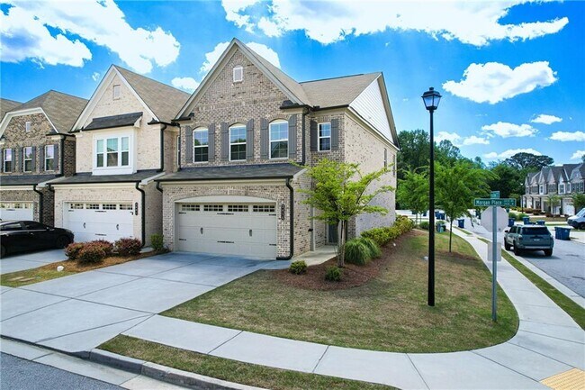 2414 Morgan Pl Dr in Buford, GA - Building Photo - Building Photo