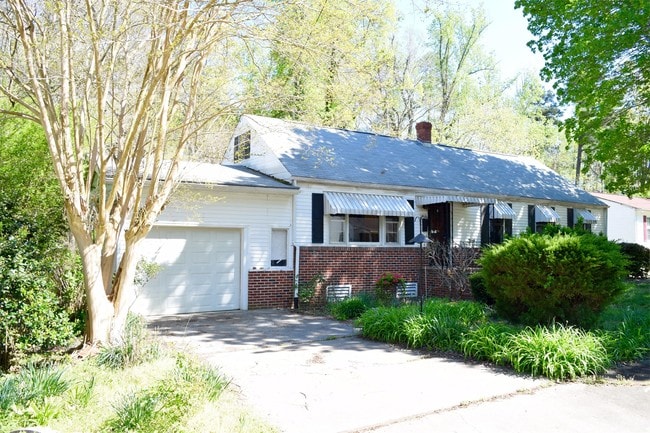 property at 505 Pocahontas St