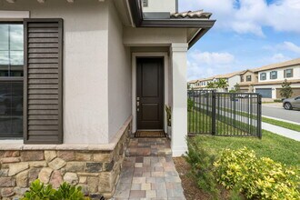 8181 Tailshot Ct in Greenacres, FL - Building Photo - Building Photo