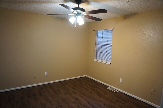 3720 53rd St in Lubbock, TX - Building Photo - Building Photo