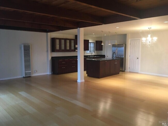454 Carter St in Vallejo, CA - Building Photo - Building Photo