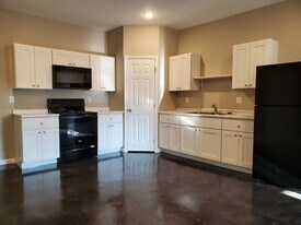 231 Cane Creek Ln in Jackson, MO - Building Photo