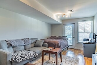 308 Monroe St in Hoboken, NJ - Building Photo - Building Photo