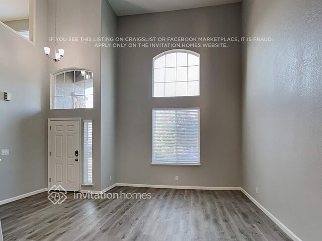 9420 Red Spruce Way in Elk Grove, CA - Building Photo - Building Photo