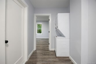 68 Clark St in Poughkeepsie, NY - Building Photo - Building Photo
