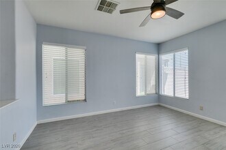 1555 Homeward Cloud Ave in Las Vegas, NV - Building Photo - Building Photo