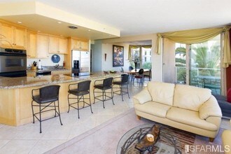 88 King St-Unit -501 in San Francisco, CA - Building Photo - Building Photo